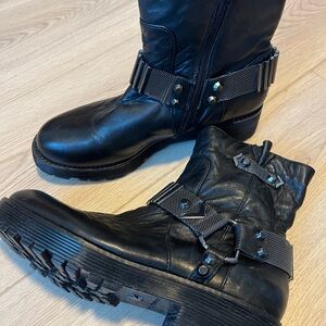 Kurt Geiger NEVER WORN Black Leather Moto boots